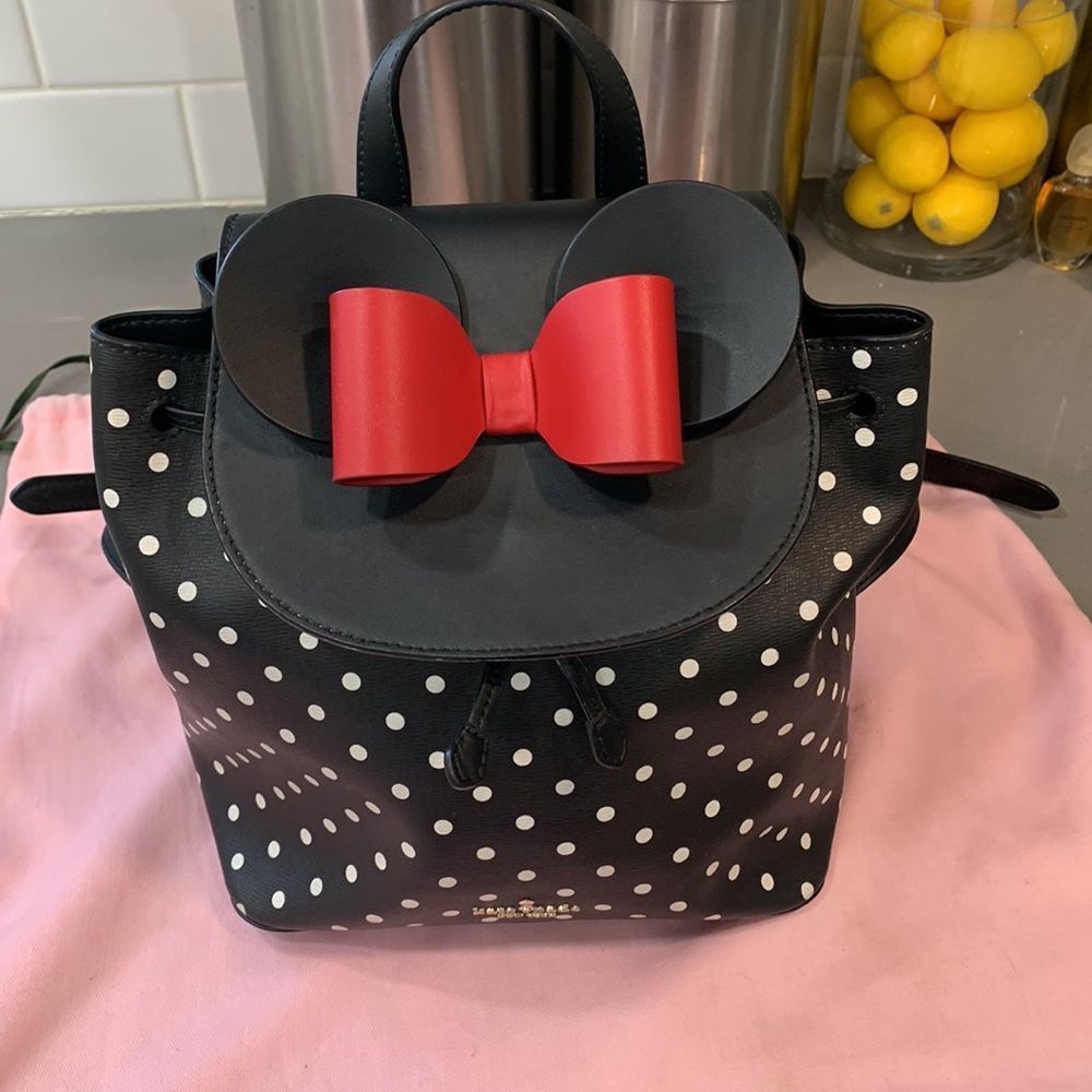 Kate Spade New York Minnie Mouse Drawstring Flap Backpack Black Dot Bow - Picture 2 of 13